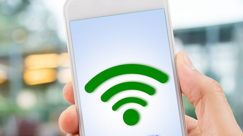 Depending on the situation, the type of mobile phone signal booster you choose will vary. Here's how to best boost your cell phone signal strength.